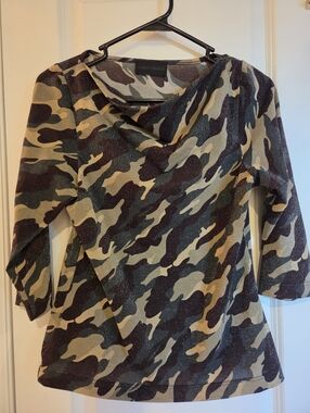 Sparkley Camo 3/4 Sleeve
